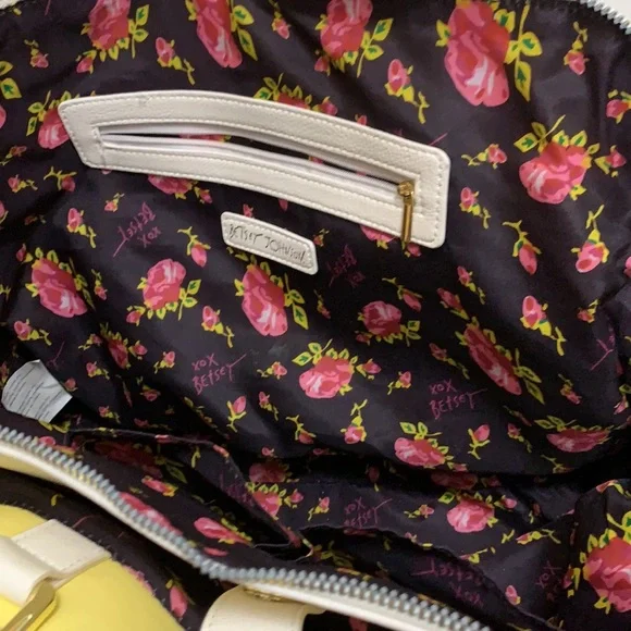 Adorable Betsey Johnson Purse - Picture 6 of 6